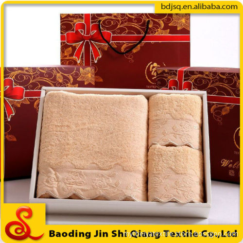 wholesale China high quality towel set in box corproate gift bath towel set